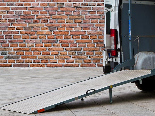 rampe caricare furgoni pick up